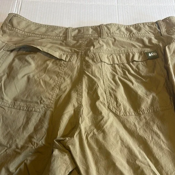 REI Relaxed Tan Cargo Pants with Relaxed Fit multiple pockets adjustable belt - Picture 9 of 14